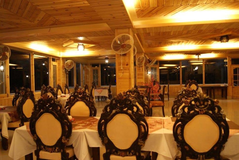 Fairy Land Hotel Karimabad  Buitenkant foto