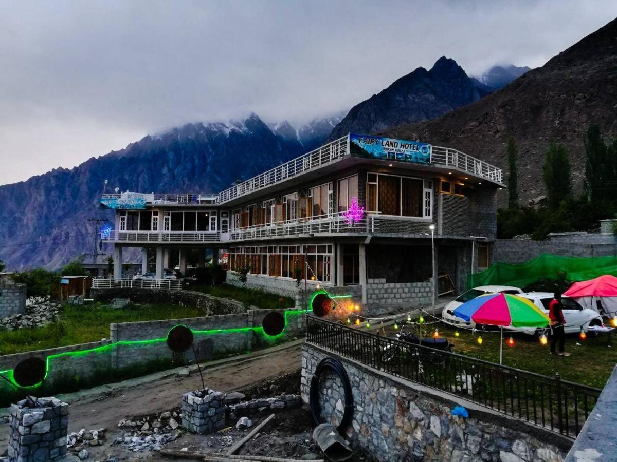 Fairy Land Hotel Karimabad  Buitenkant foto