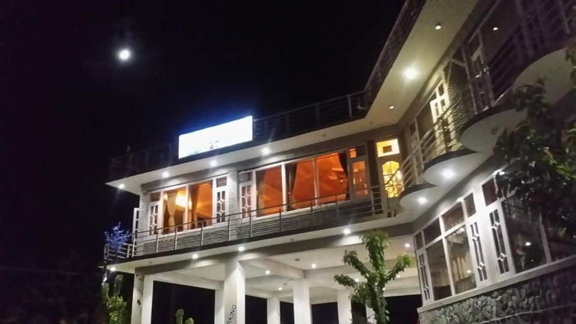 Fairy Land Hotel Karimabad  Buitenkant foto